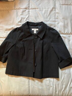 Dressbarn Black Cropped Three-Button Blazer